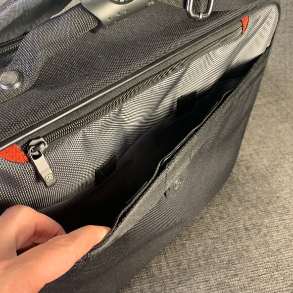SwissGear 17” Laptop Case - shoulder wenger computer carry-on travel tote bag - Picture 6 of 13
